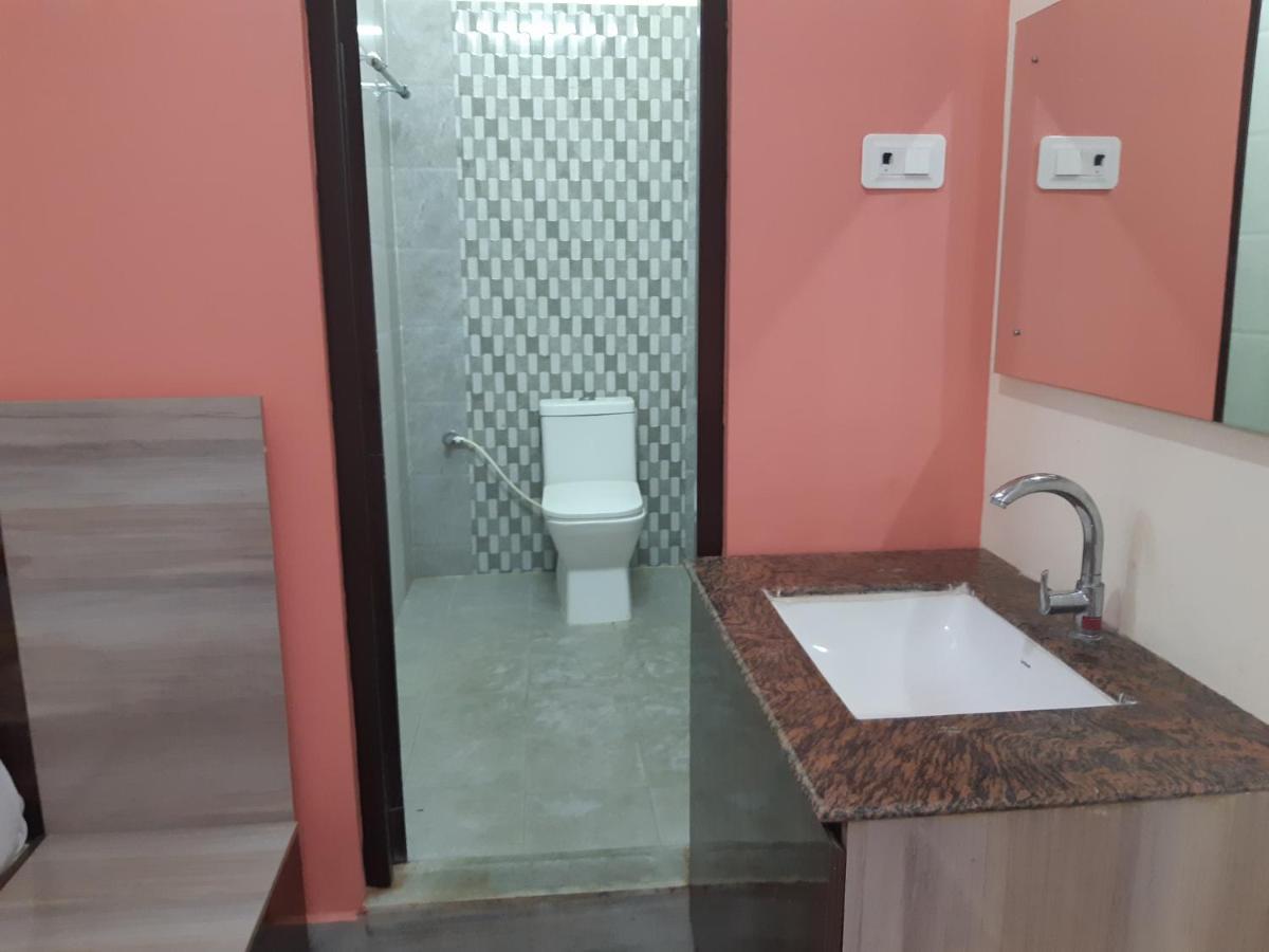 Devansh Bhanu Residency Dbr Srikalahasti Zewnętrze zdjęcie