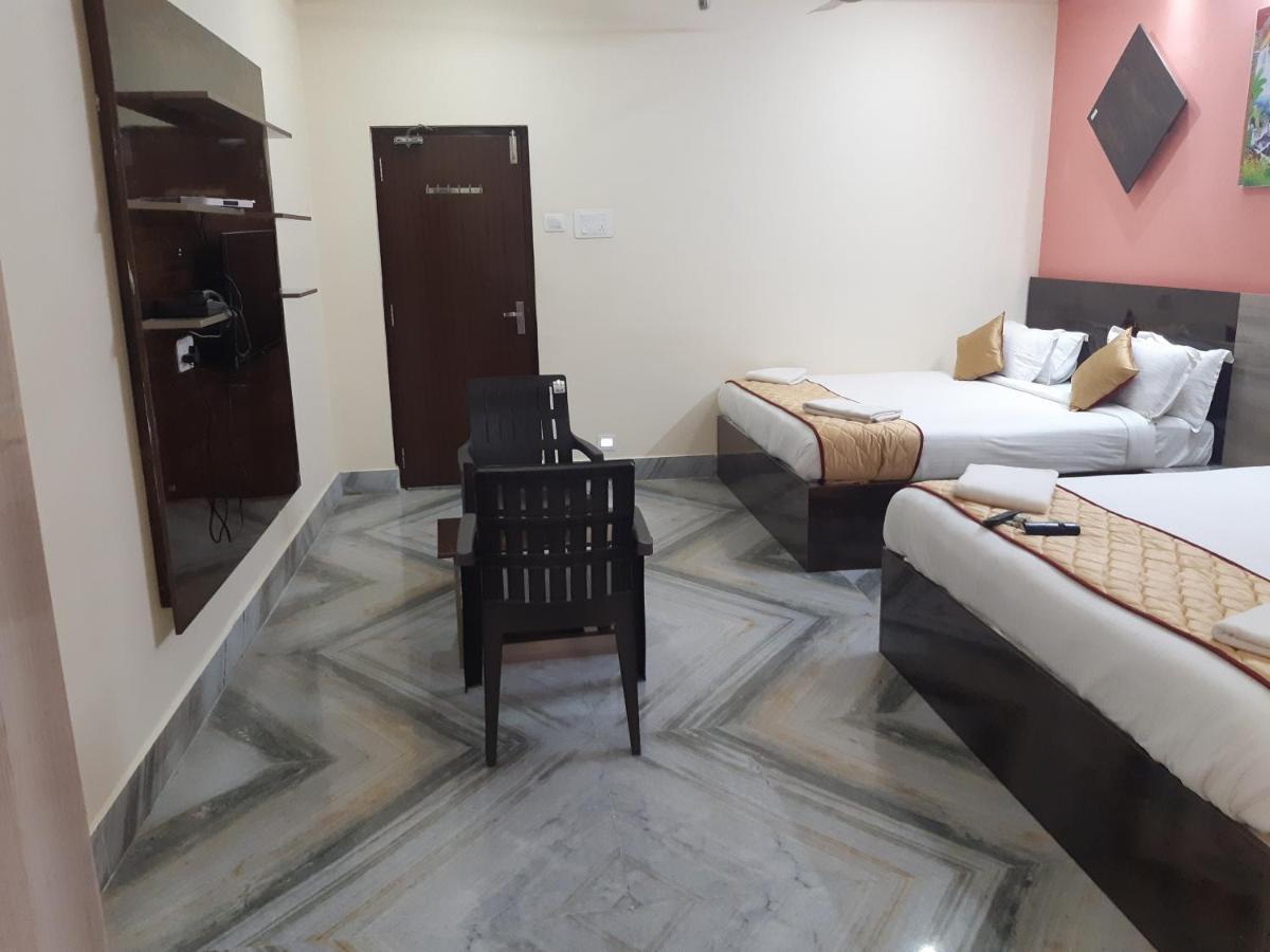 Devansh Bhanu Residency Dbr Srikalahasti Zewnętrze zdjęcie